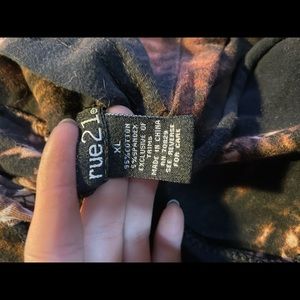 xl rue 21 crop , open front bleach dye hoodie
